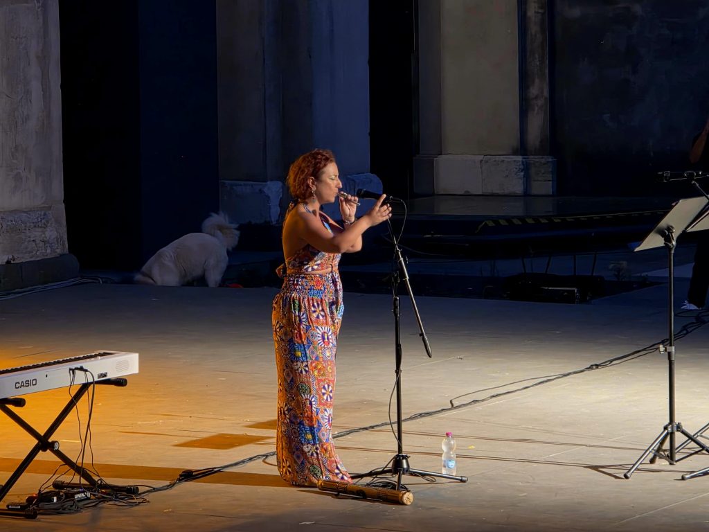 La cantante Lunaspina